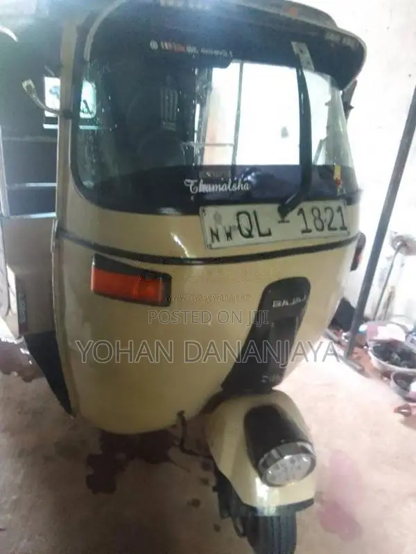 Bajaj 4 Stroke 2007 Three Wheel (Used)