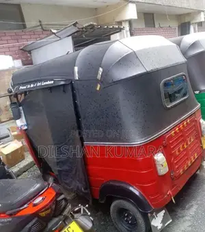 Bajaj 2 Stroke 2004 Three Wheel (Used)