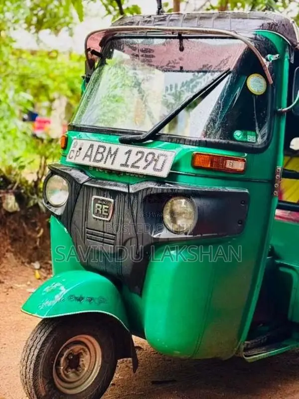 Bajaj 4 Stroke 2016 Three Wheel (Used)