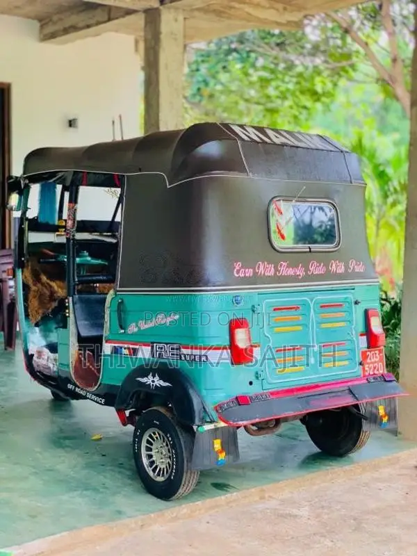 Bajaj 2 Stroke 1998 Three Wheel (Used)
