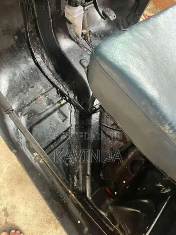 Bajaj 4 Stroke 2012 Three Wheel (Used)