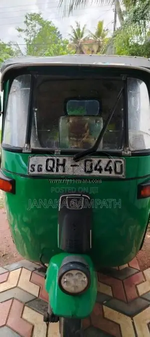 Bajaj 2 stroke 2006 Three Wheel (Used)