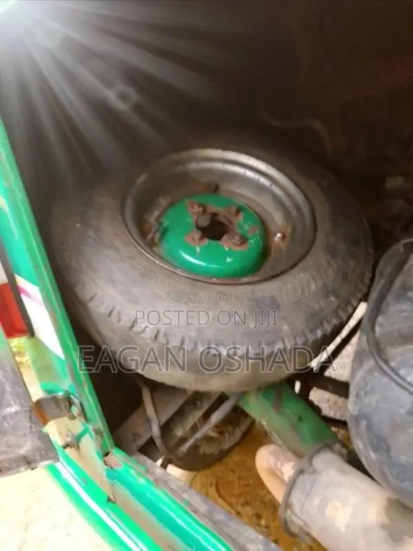 Bajaj 2 stroke 2006 Three Wheel (Used)