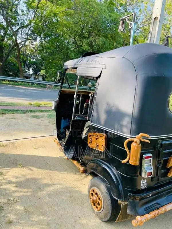 Bajaj RE 2013 Three Wheel (Used)