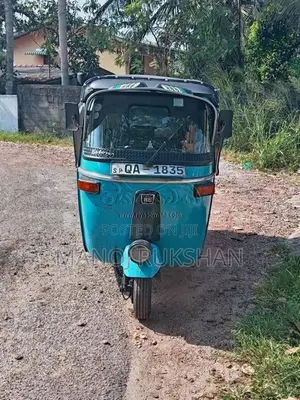 Bajaj 2 stroke 2005 Three Wheel (Used)