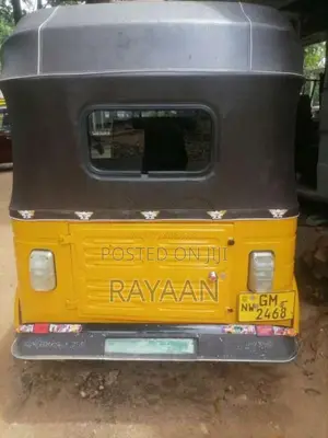 Bajaj 2 Stroke 2002 Three Wheel (Used)
