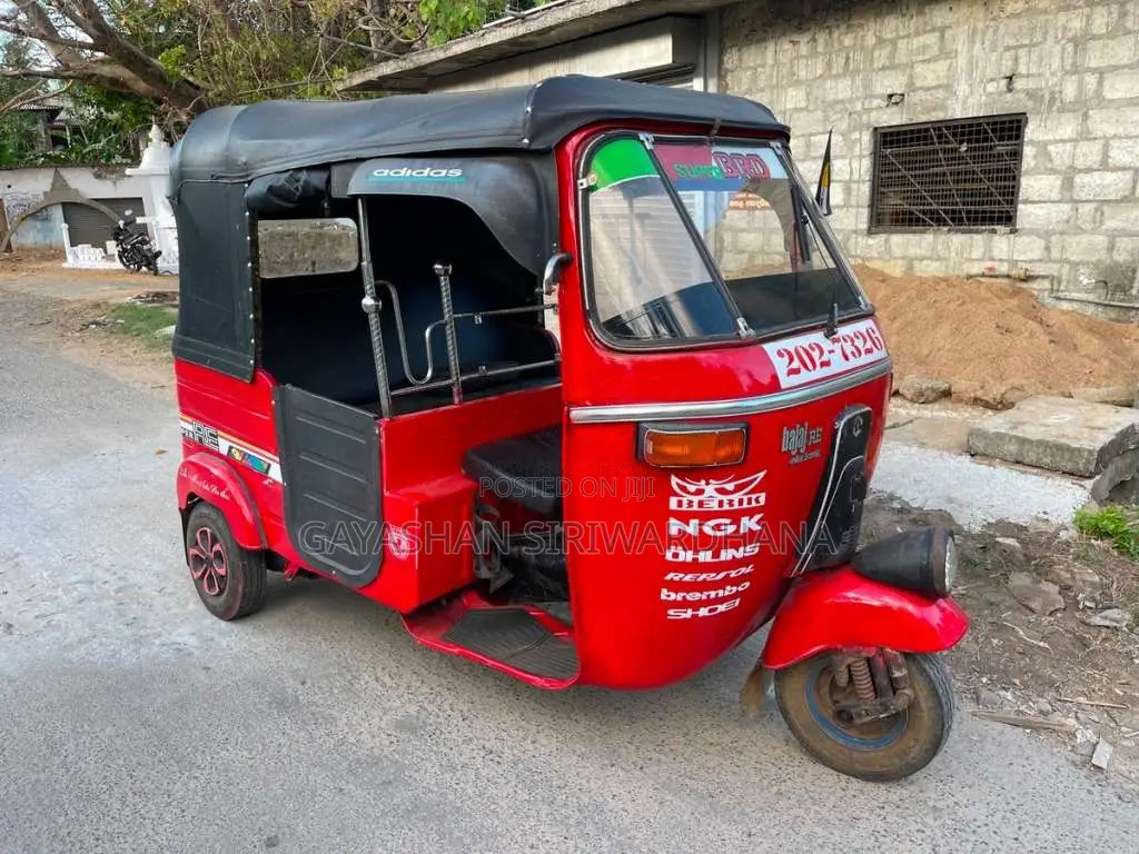 Bajaj 2 Stroke 1996 Three Wheel (Used)