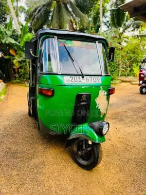Bajaj 2 Stroke 1988 Three Wheel (Used)