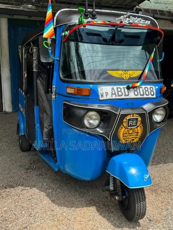 Bajaj RE 2015 Three Wheel (Used)