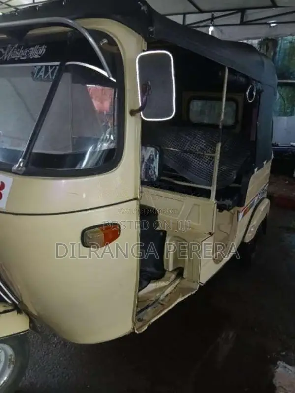 Bajaj 2 Stroke 1995 Three Wheel (Used)