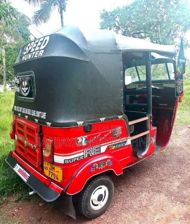 Bajaj 2 Stroke 2004 Three Wheel (Used)