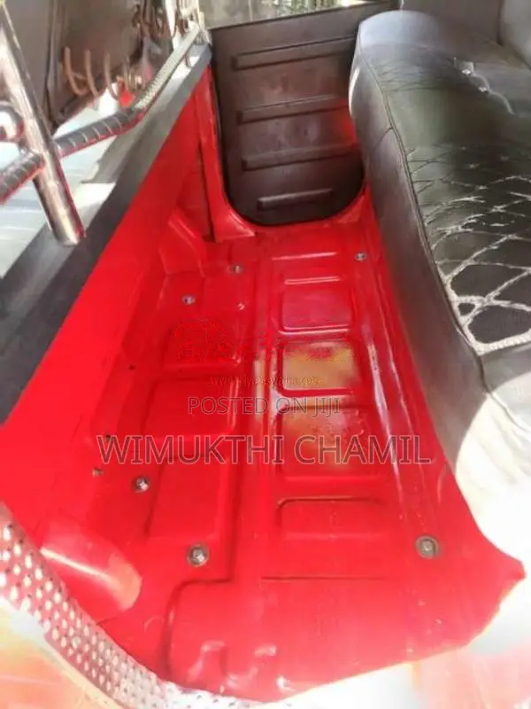 Bajaj 4 Stroke 2015 Three Wheel (Used)