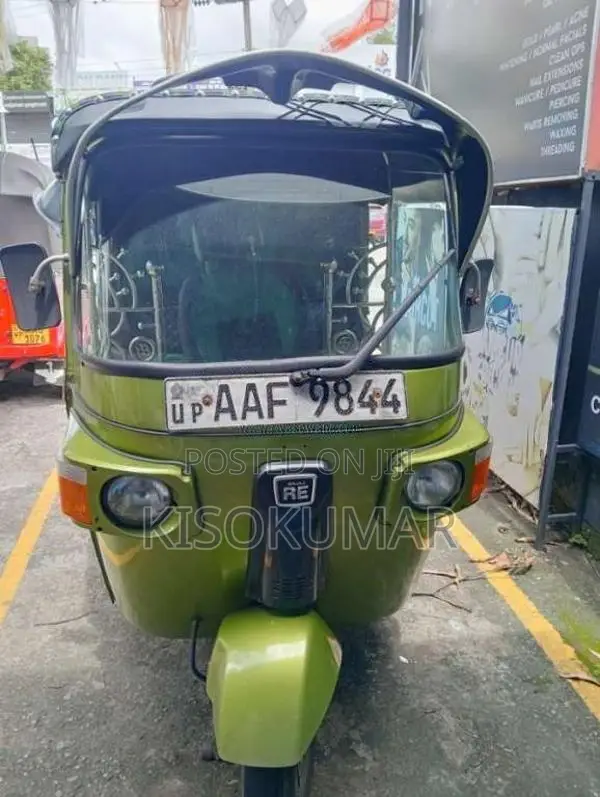 Bajaj 4 Stroke 2012 Three Wheel (Used)