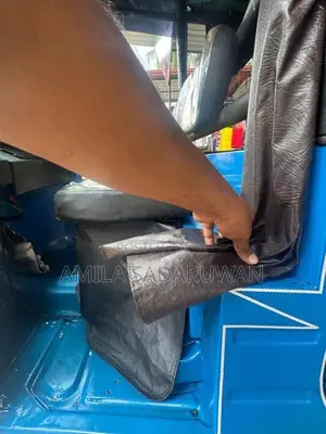 Bajaj RE 2015 Three Wheel (Used)