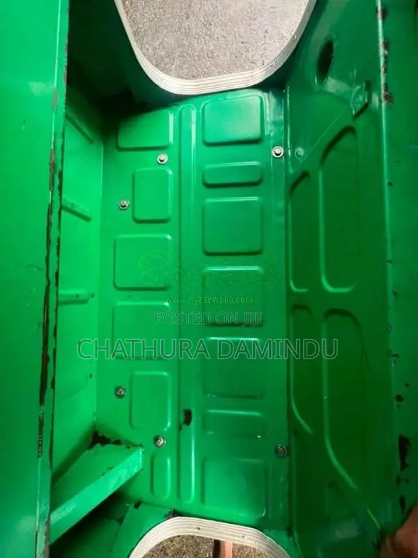 Bajaj 2 Stroke 2006 Three Wheel (Used)