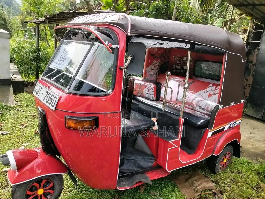 Bajaj RE 2004 Three Wheel (Used)