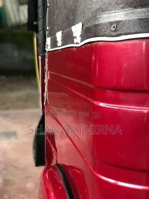 Bajaj RE 2 Stroke 2004 Three Wheel (Used)