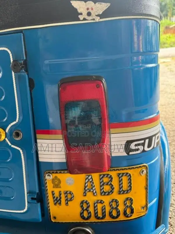 Bajaj RE 2015 Three Wheel (Used)