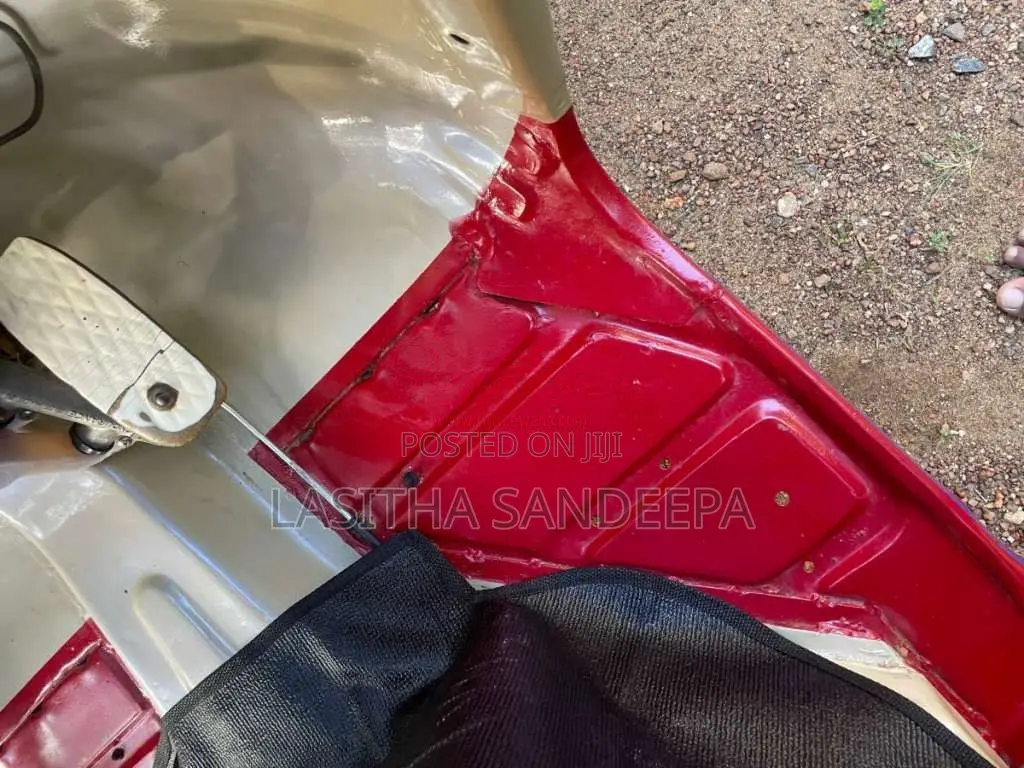 Bajaj 2 Stroke 2005 Three Wheel (Used)