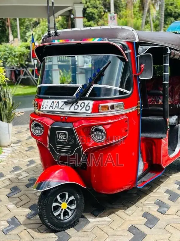 Bajaj 4 stroke 2015 Three Wheel (Used)