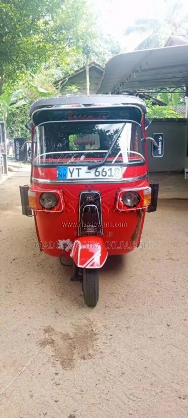 Bajaj RE 4 Stroke 2011 Three Wheel (Used)