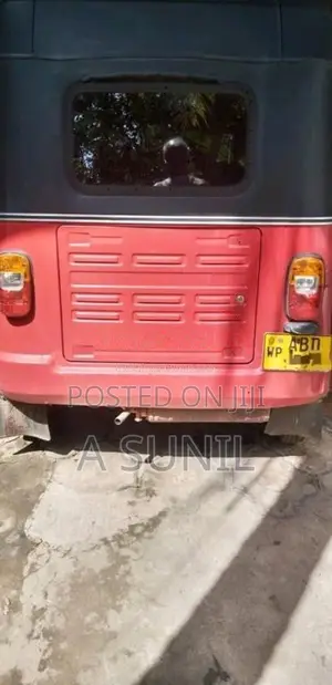 TVS King 2015 Three Wheel (Used)