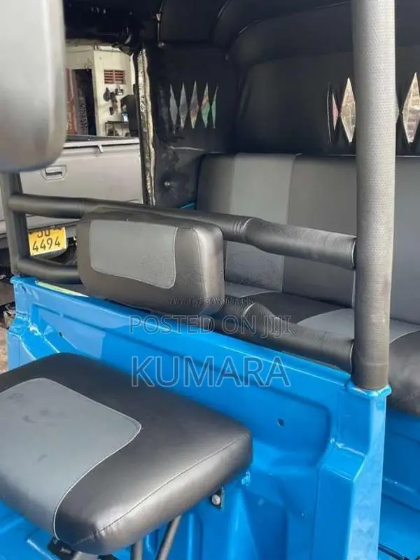 TVS KING 2012 Three Wheel (Used)