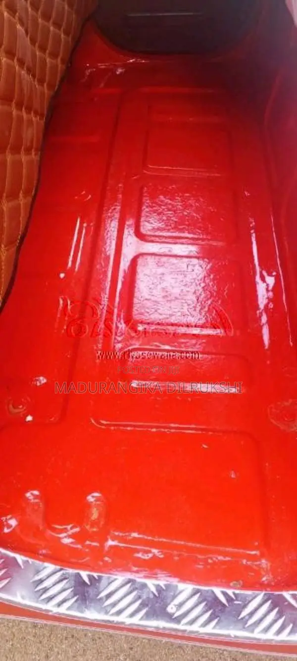 Bajaj RE 4 Stroke 2011 Three Wheel (Used)