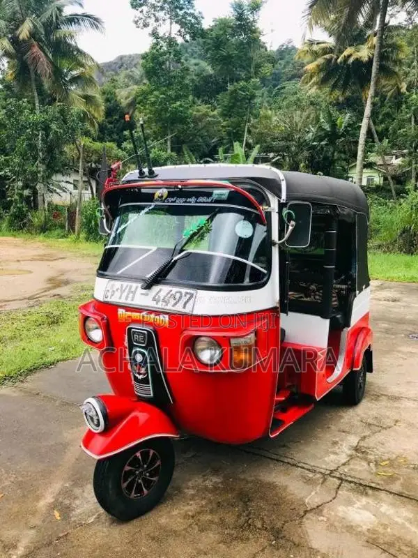 Bajaj 4 stroke 2011 Three Wheel (Used)