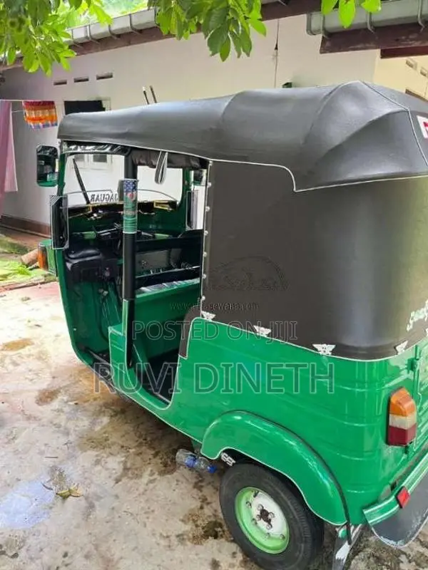 Bajaj 4 Stroke 2012 Three Wheel (Used)