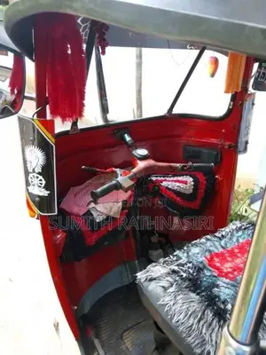Bajaj RE 1998 Three Wheel (Used)