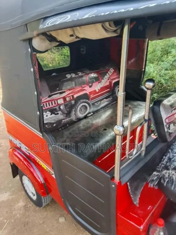 Bajaj RE 1998 Three Wheel (Used)