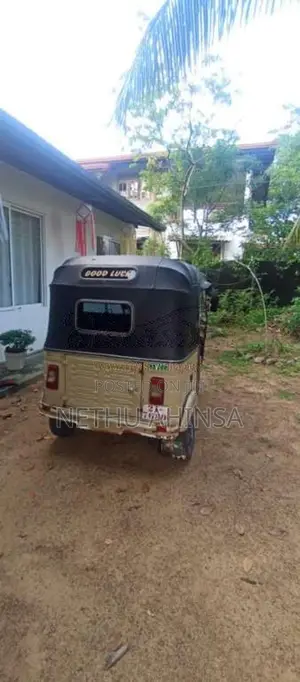 Bajaj 2 Stroke 1990 Three Wheel (Used)