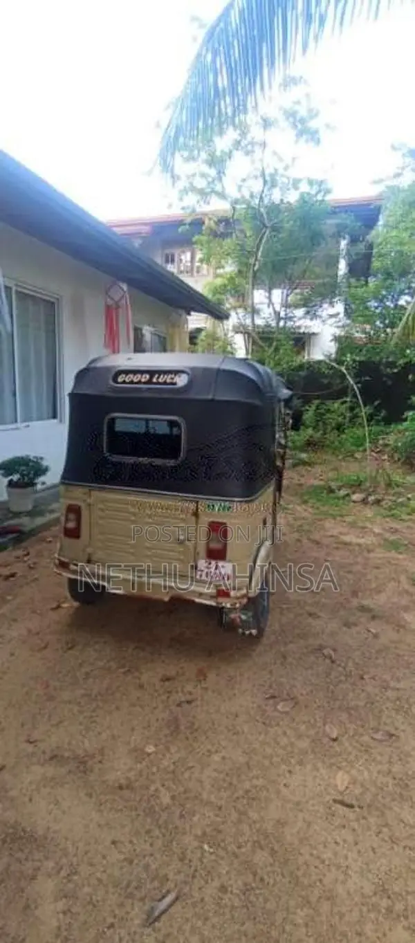 Bajaj 2 Stroke 1990 Three Wheel (Used)
