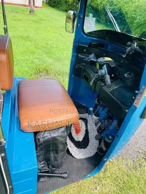 Bajaj RE 4 Stroke 2015 Three Wheel (Used)