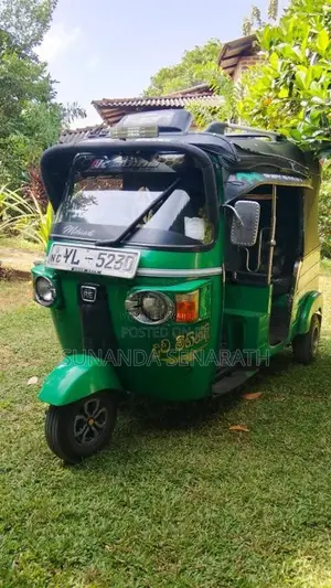 Bajaj RE 4 Stroke 2011 Three Wheel (Used)