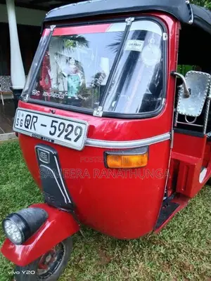 Bajaj 4 Stroke 2009 Three Wheel (Used)