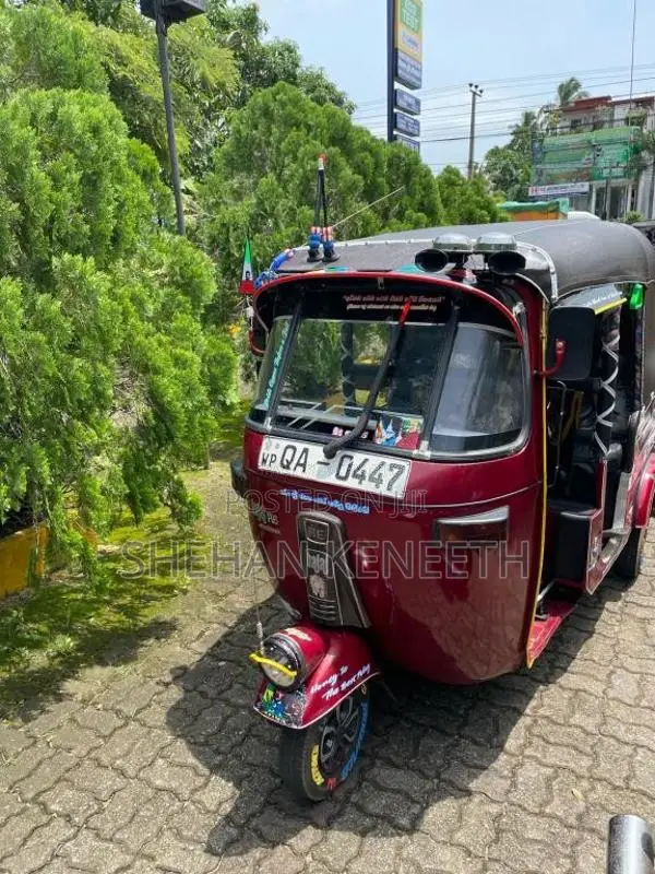 Bajaj RE 2005 Three Wheel (Used)