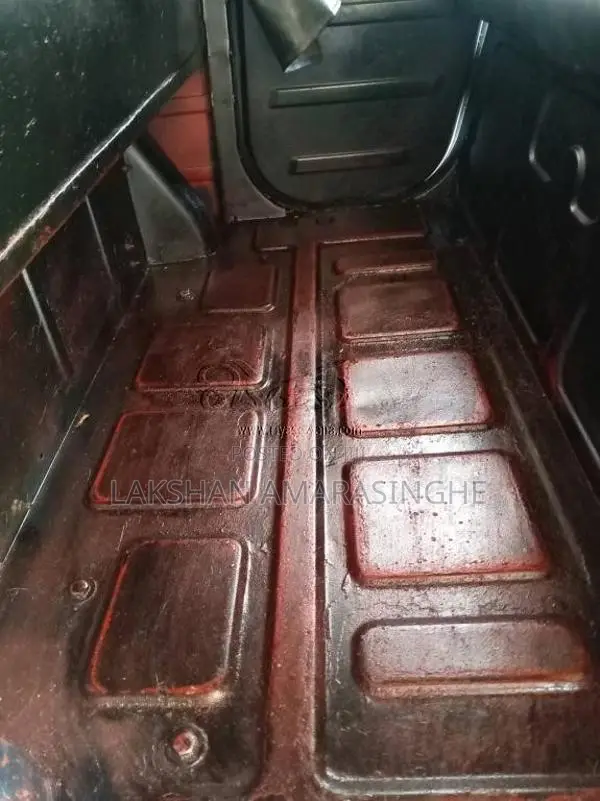 Bajaj RE 2013 Three Wheel (Used)
