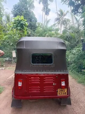 Bajaj RE 2 Stroke 1998 Three Wheel (Used)