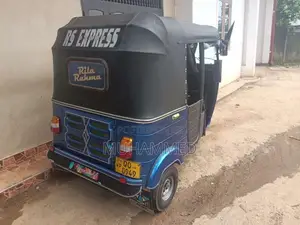 Bajaj 4 Stroke 2008 Three Wheel (Used)