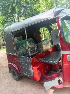 Bajaj RE 2 Stroke 1998 Three Wheel (Used)