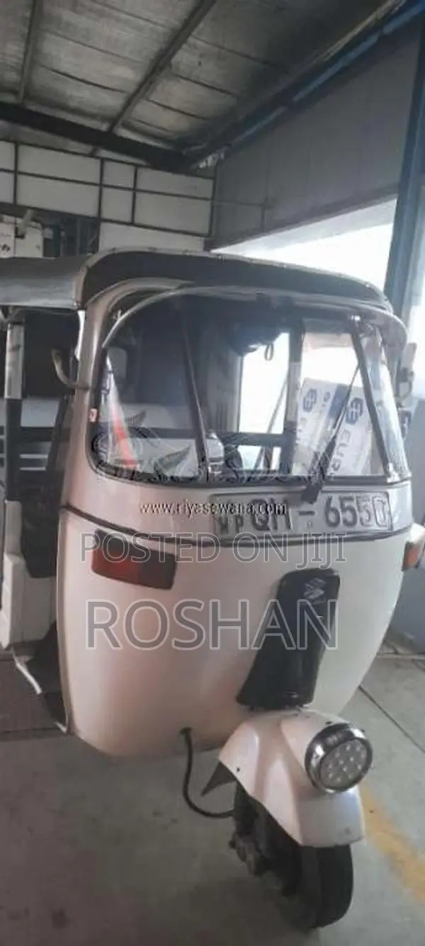 Bajaj RE 4 Stroke 2006 Three Wheel (Used)
