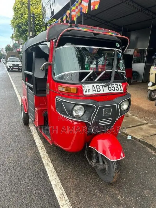 Bajaj 4 Stroke 2019 Three Wheel (Used)