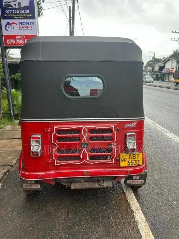 Bajaj 4 Stroke 2019 Three Wheel (Used)