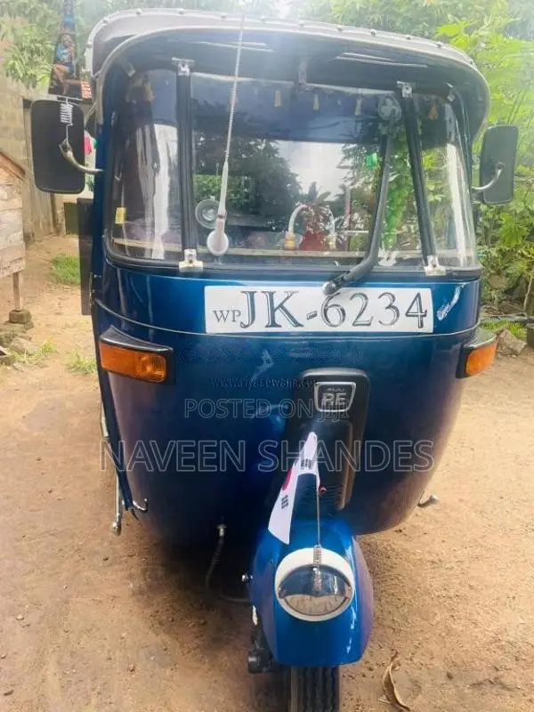 Bajaj 2 stroke 2004 Three Wheel (Used)