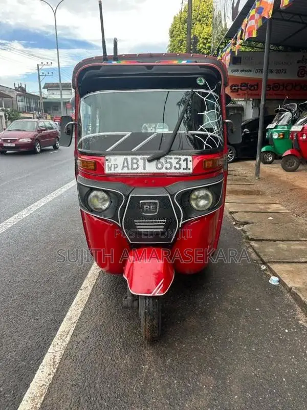 Bajaj 4 Stroke 2019 Three Wheel (Used)