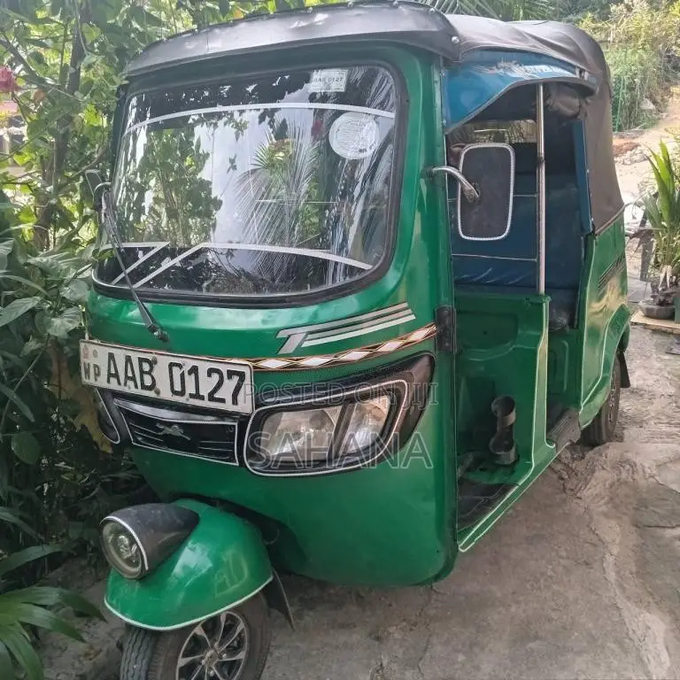 TVS King 2013 Three Wheel (Used)