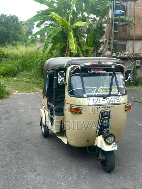 Bajaj RE 2006 Three Wheel (Used)
