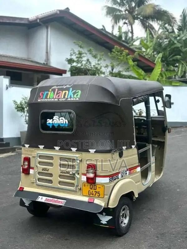 Bajaj RE 2006 Three Wheel (Used)